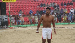 manuke_gill_(moga)_kabaddi_cup_11_jan_2015