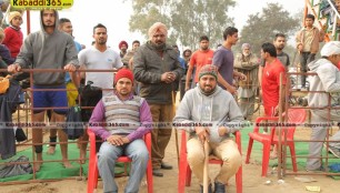 manuke_gill_(moga)_kabaddi_cup_11_jan_2015