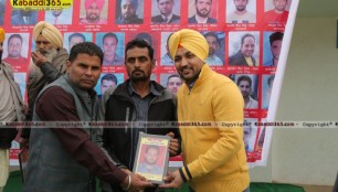 manuke_gill_(moga)_kabaddi_cup_11_jan_2015