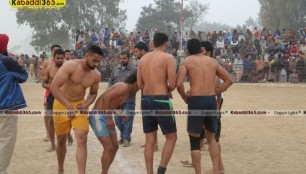 manuke_gill_(moga)_kabaddi_cup_11_jan_2015