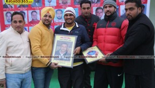 manuke_gill_(moga)_kabaddi_cup_11_jan_2015