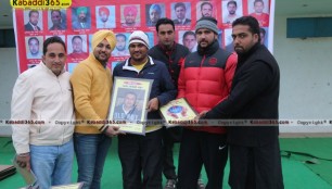 manuke_gill_(moga)_kabaddi_cup_11_jan_2015