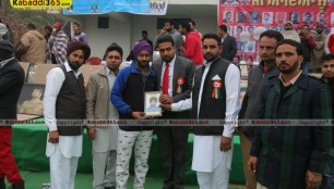 manuke_gill_(moga)_kabaddi_cup_11_jan_2015