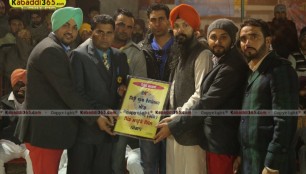 manuke_gill_(moga)_kabaddi_cup_11_jan_2015