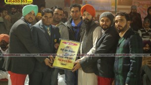 manuke_gill_(moga)_kabaddi_cup_11_jan_2015