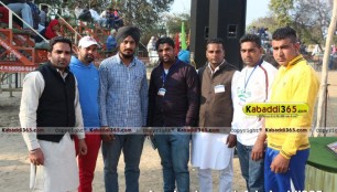 vairoke_(moga)_kabaddi_tournament_30_jan_2015